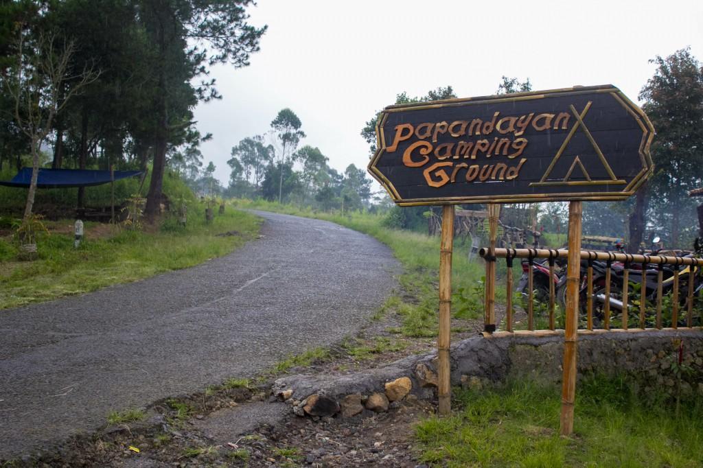 Papandayan Camping Ground Hotell Cileuleuy Exteriör bild